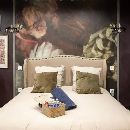 Doux Pavillon - Velvet Garden Apartment *